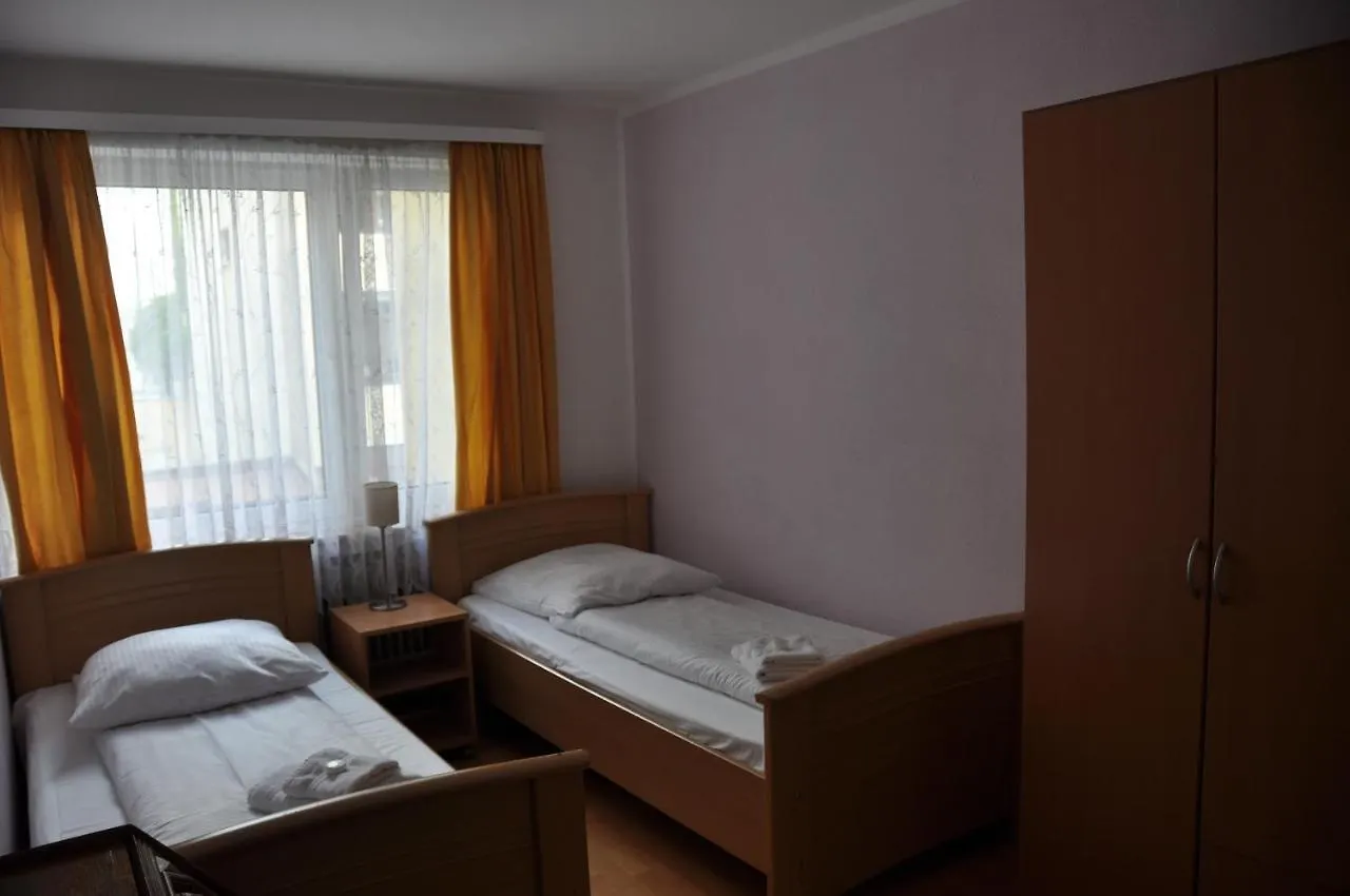 Hotel-Pension Asta Munich 0*,