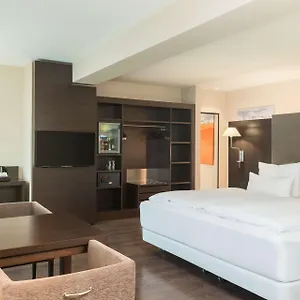 **** Hotel Nh Koenigsallee Germany