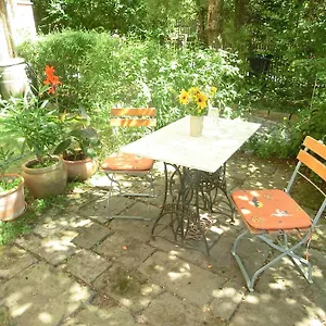 Mit Charme In Pillnitz Apartment Dresden